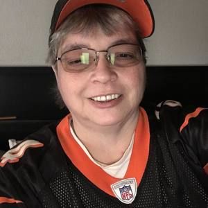 Meet your Posher, Diane